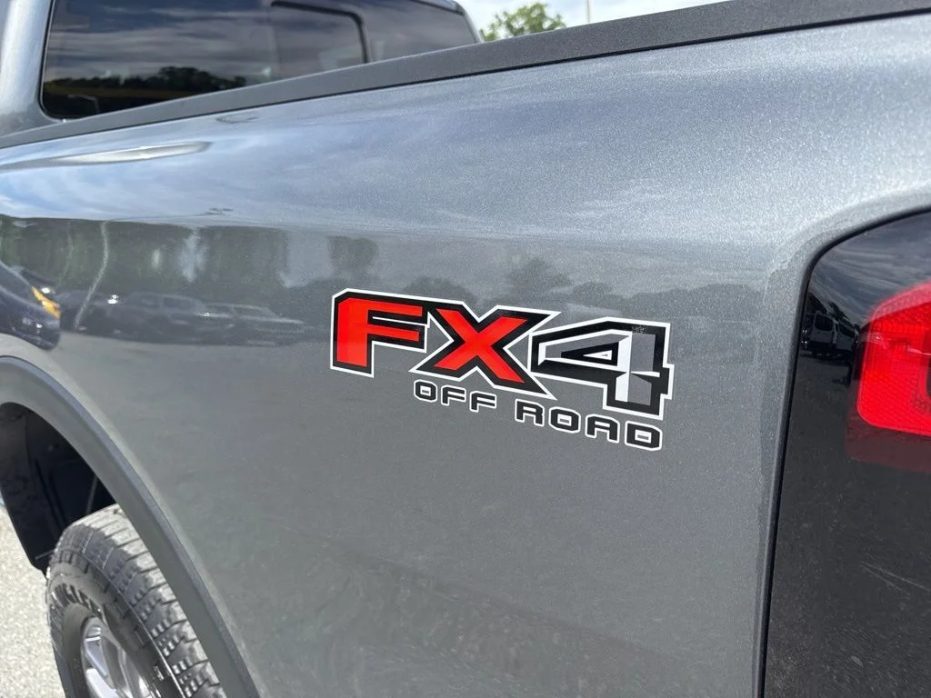 Used 2025 Gray Ford XLT image 30