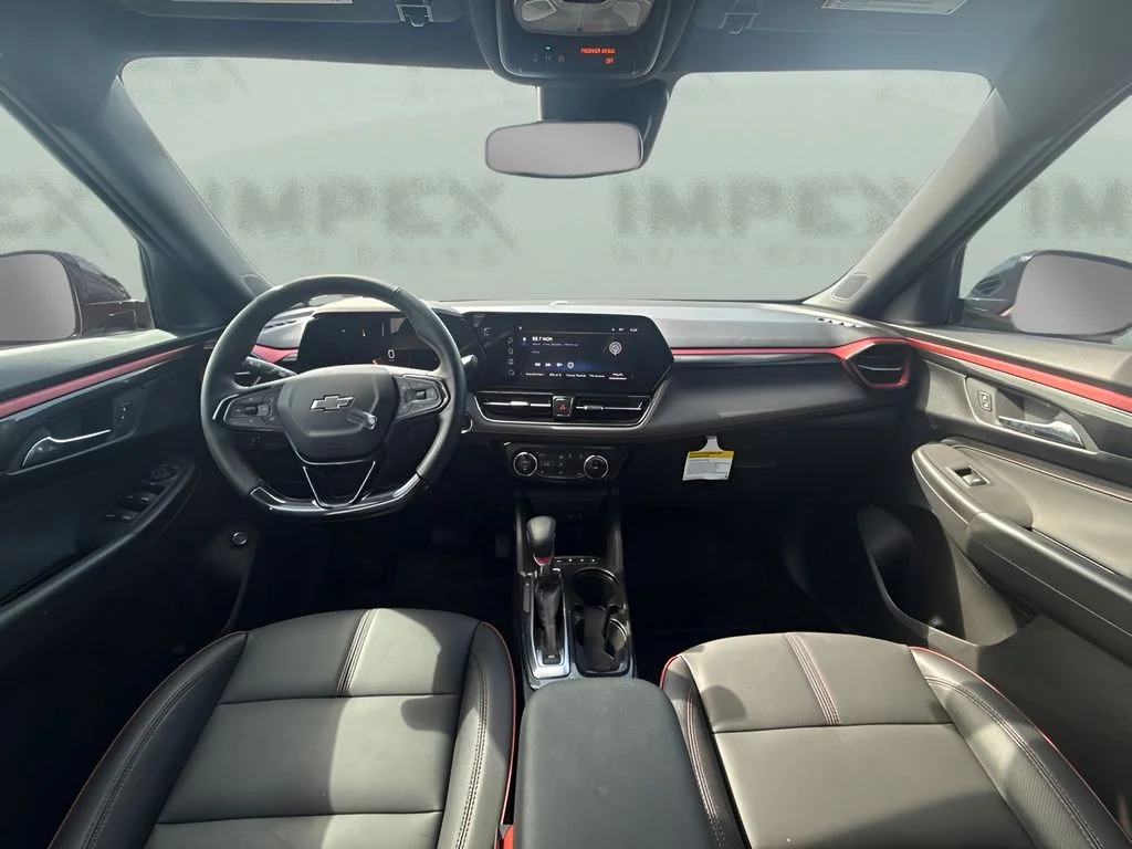 Used 2025 Gray Chevrolet RS image 8