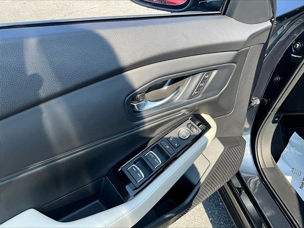 New 2026 Meteorite Gray Metallic Honda Touring Hybrid image 16