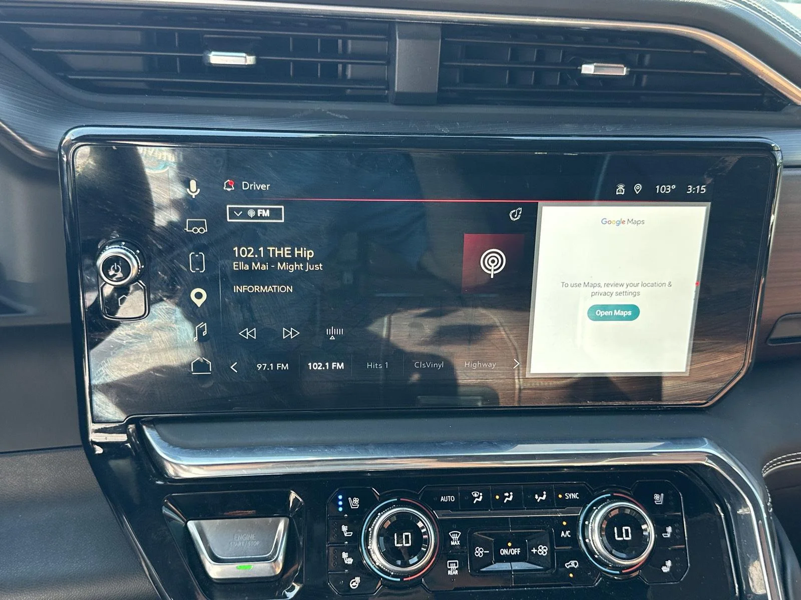 Used 2023 Onyx Black GMC Denali Ultimate image 35