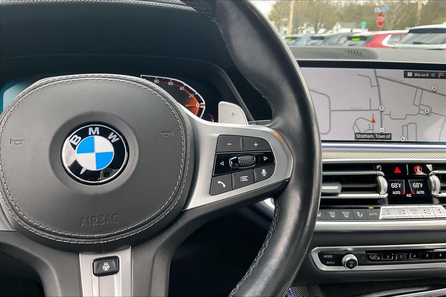 Used 2021 Carbon Black Metallic BMW xDrive40i image 24