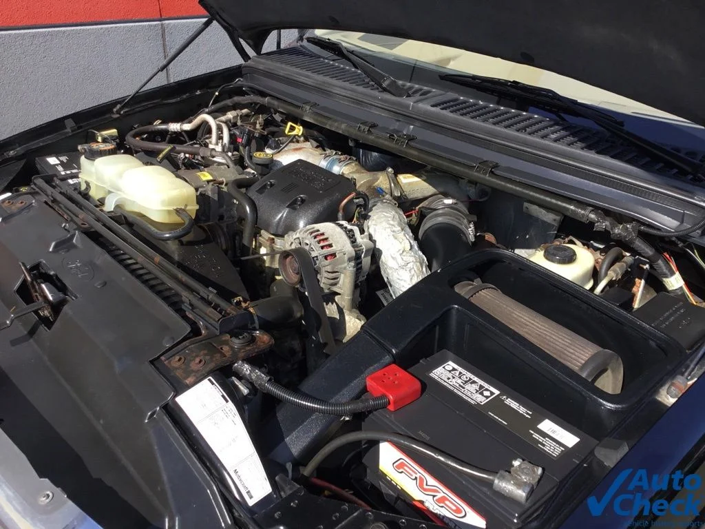 Used 2000 Black Ford Lariat image 36