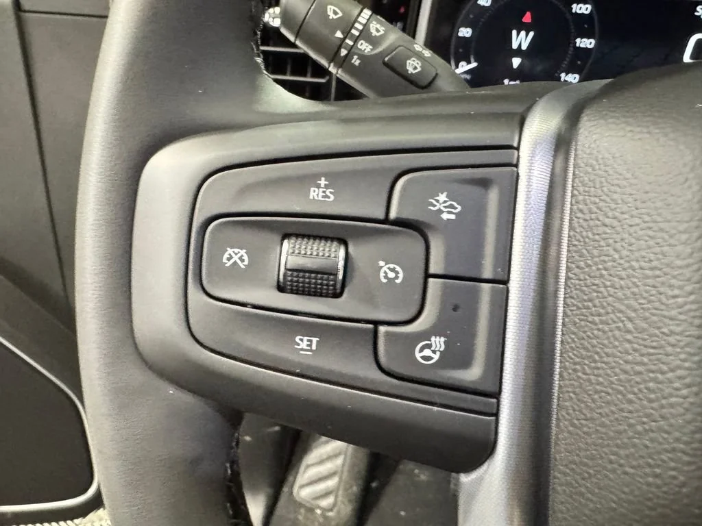 New 2026 Sterling Metallic GMC Elevation image 19