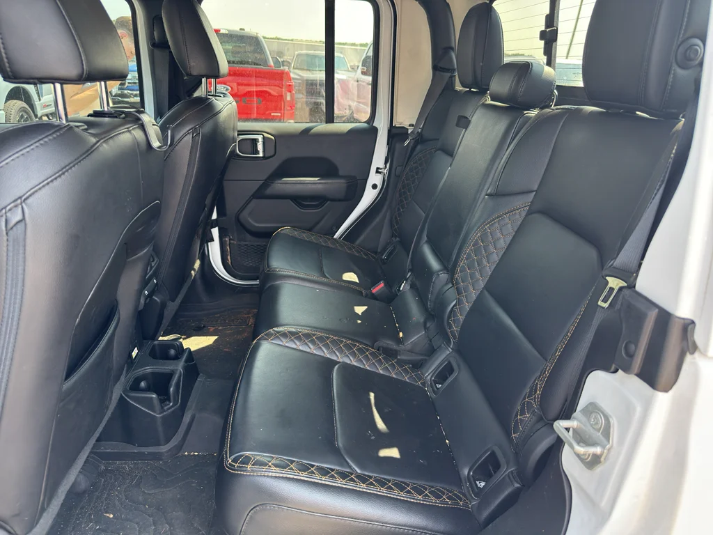 Used 2023 Bright White Clearcoat Jeep High Altitude image 9