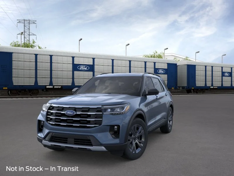 New 2026 Vapor Blue Metallic Ford Active image 2