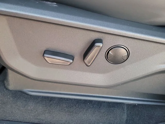 New 2027 Gray Metallic Ford Tremor image 23