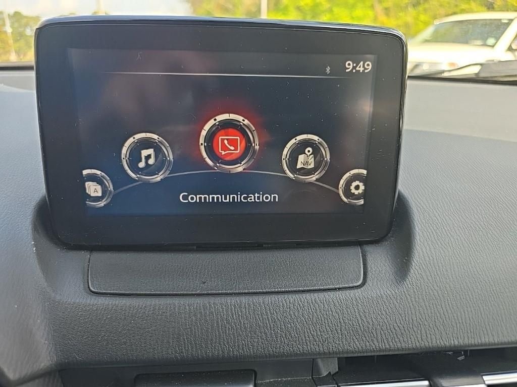 Used 2018  Mazda Grand Touring image 8