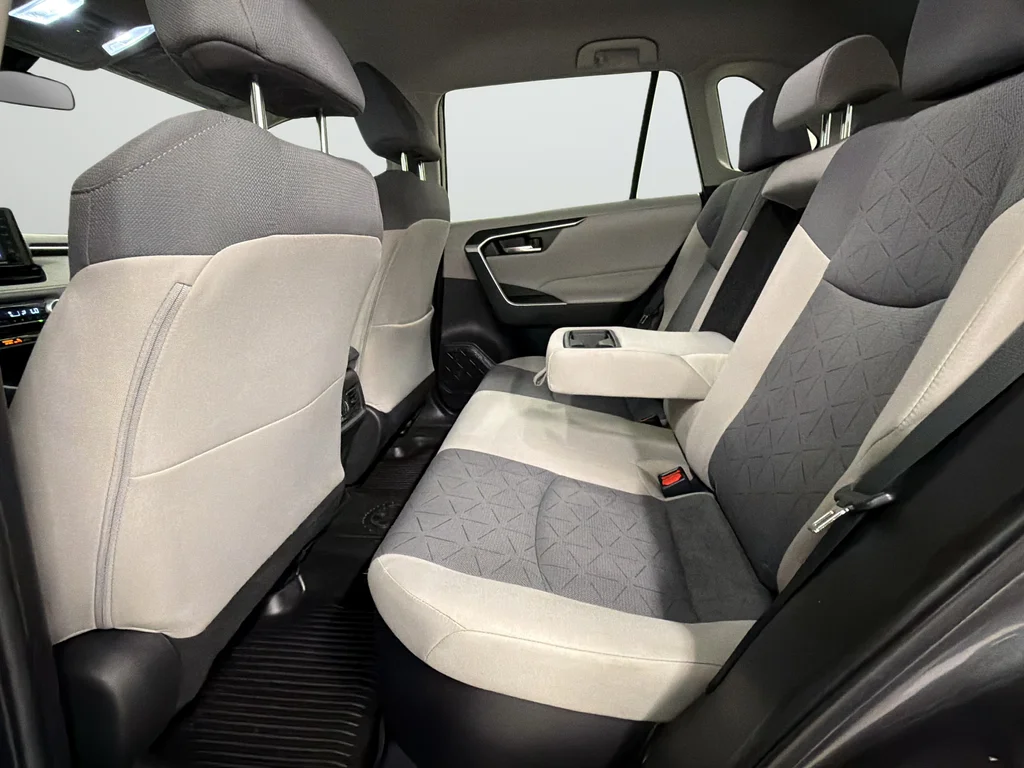 Used 2022 Gray Toyota XLE image 27