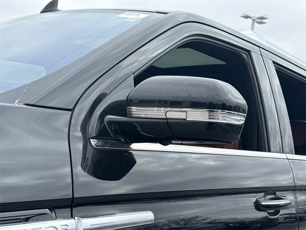 2020 LINCOLN NAVIGATOR L - Image 11