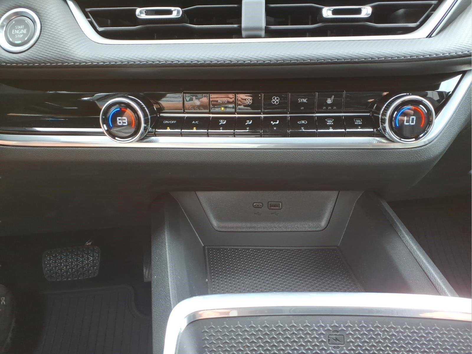 New 2026 Mosaic Black Metallic Chevrolet LT image 21