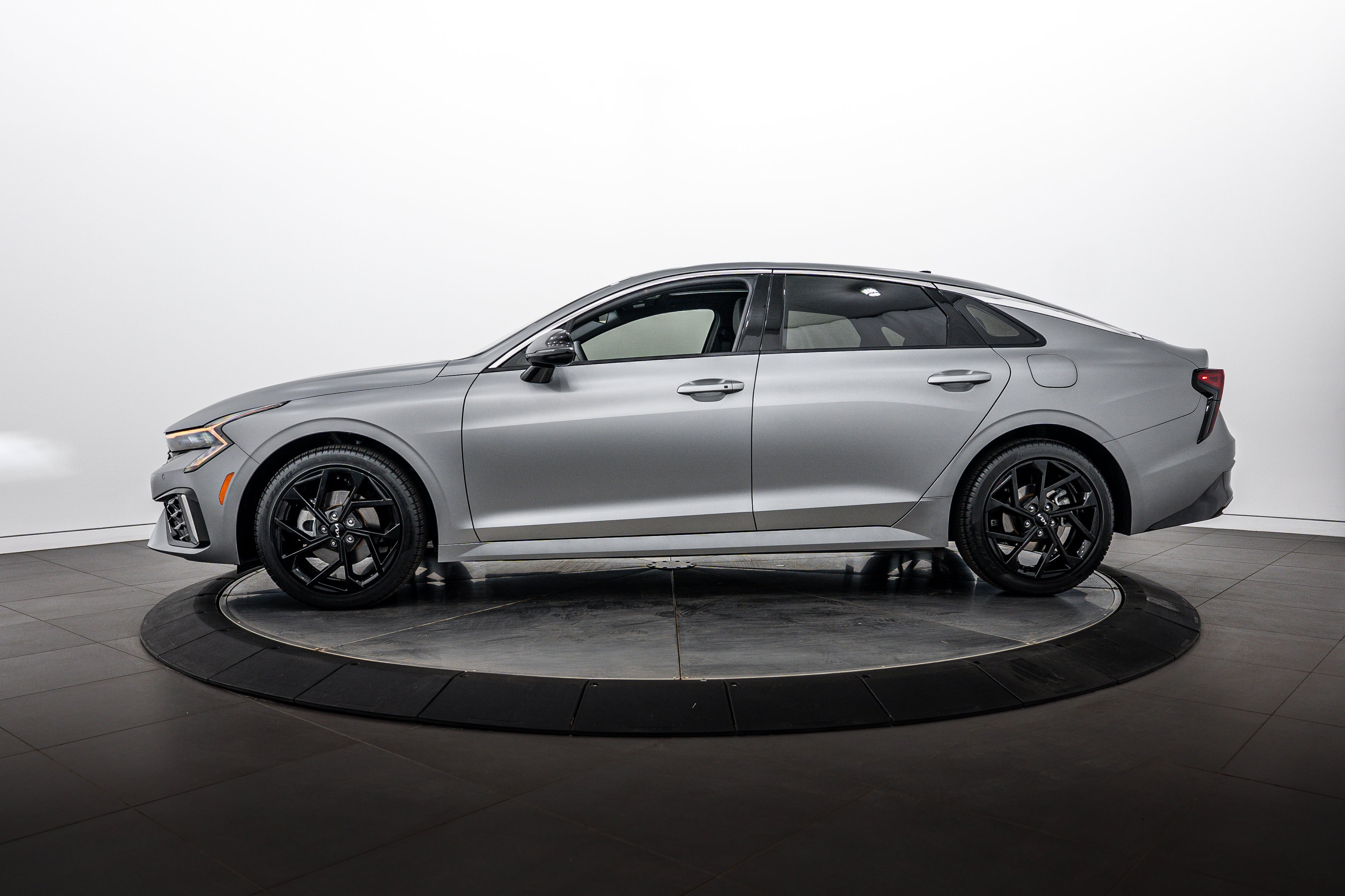 Used 2026 Steel Matte Gray Kia GT-Line image 6
