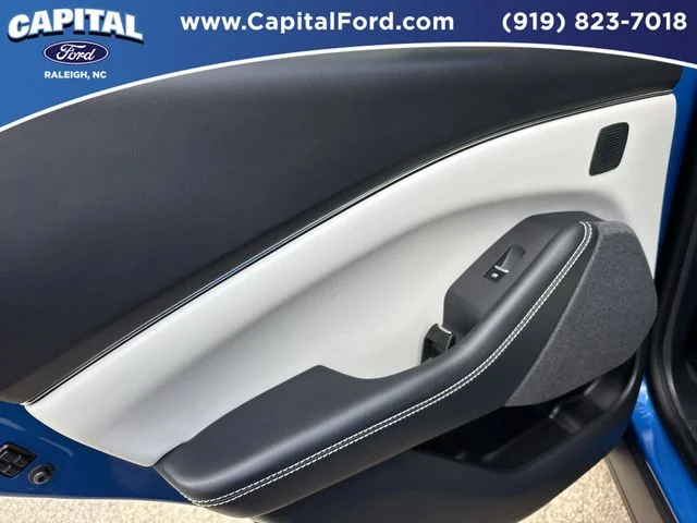 Used 2025 Blue Ford Premium image 18