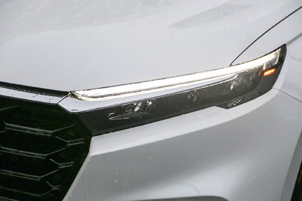 New 2026 Platinum White Pearl Honda EX image 4