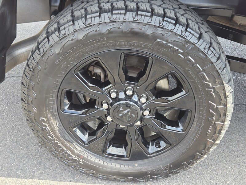Used 2022 Silver Ram Limited image 10