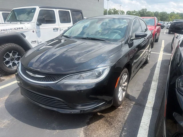 2017 Chrysler 200 LX