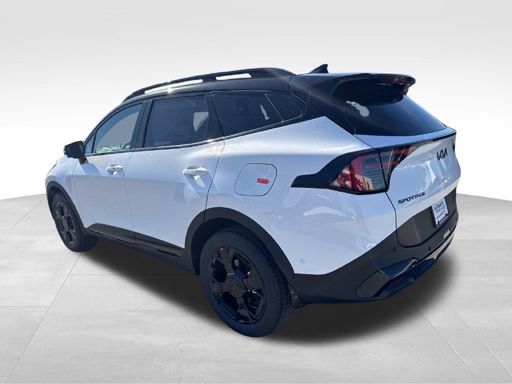 New 2027 White Kia X-Line image 3