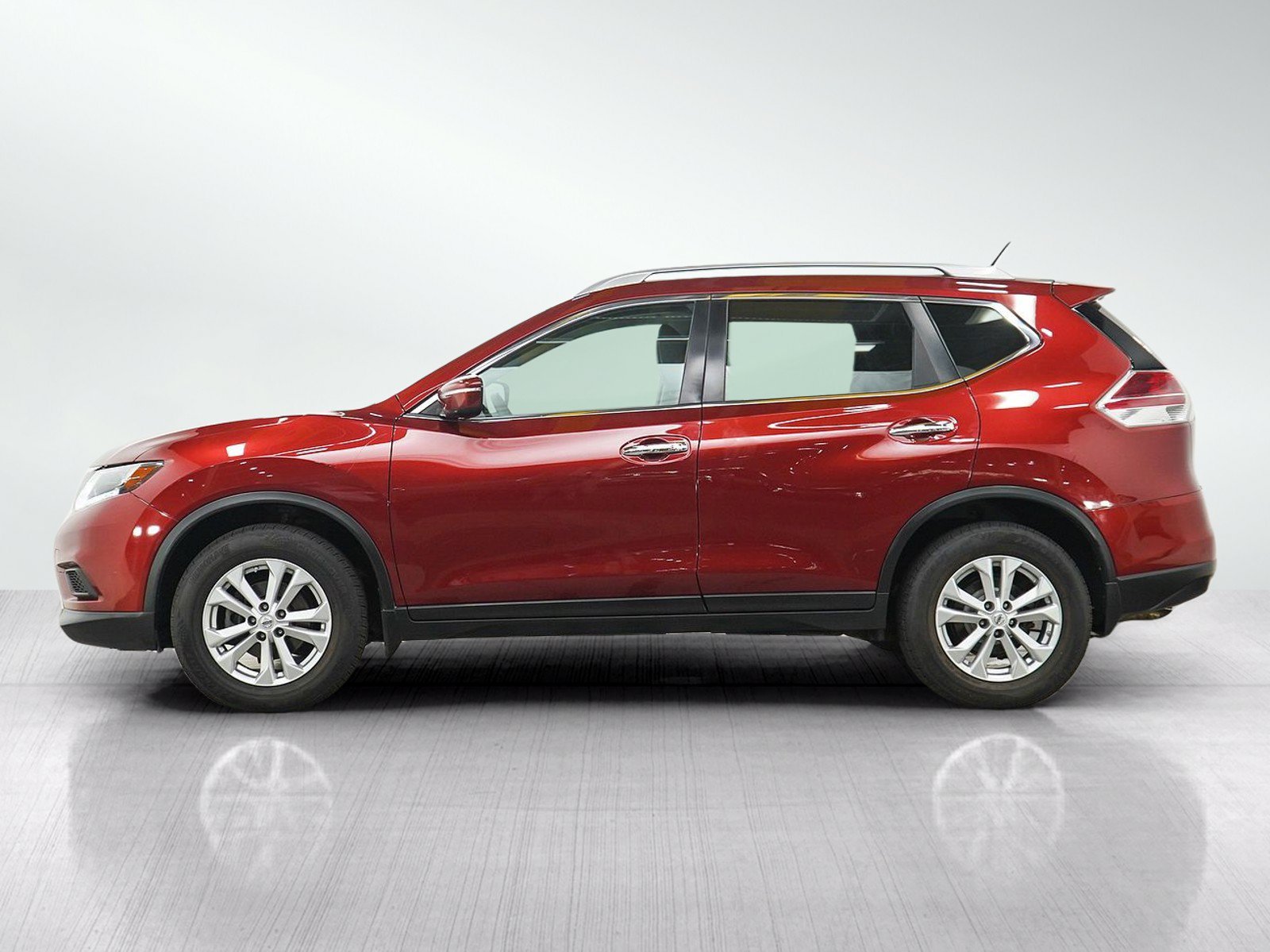 Used 2015 Nissan Rogue SV with VIN KNMAT2MV3FP509724 for sale in Minneapolis, Minnesota