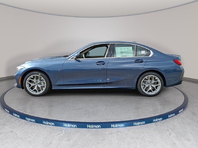 New 2026 Arctic Race Blue metallic BMW 330i xDrive image 7