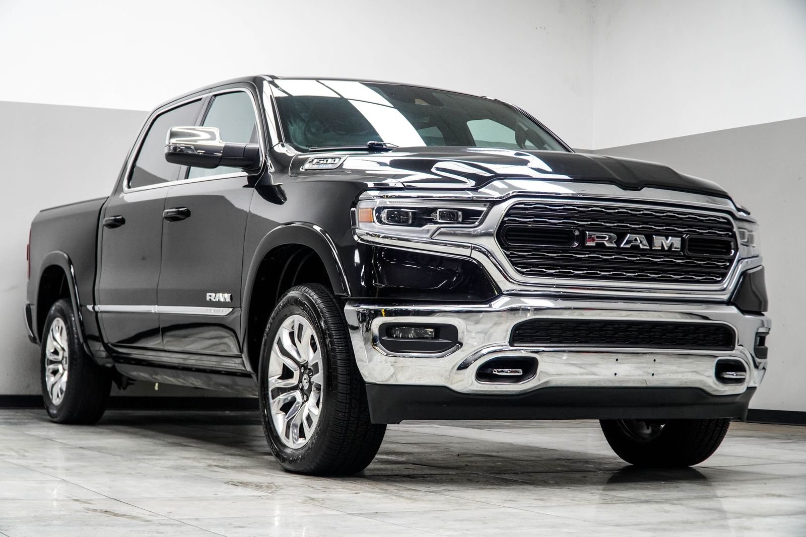 Used 2023 Black Ram Limited image 4