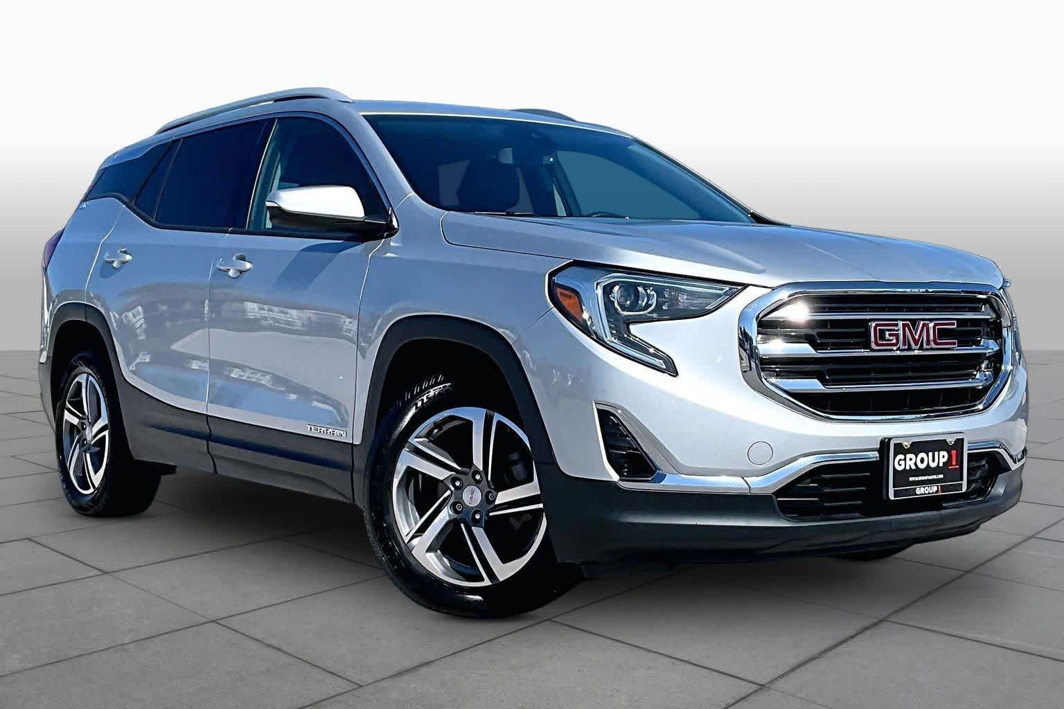 Used 2020 Quicksilver Metallic GMC SLT image 3