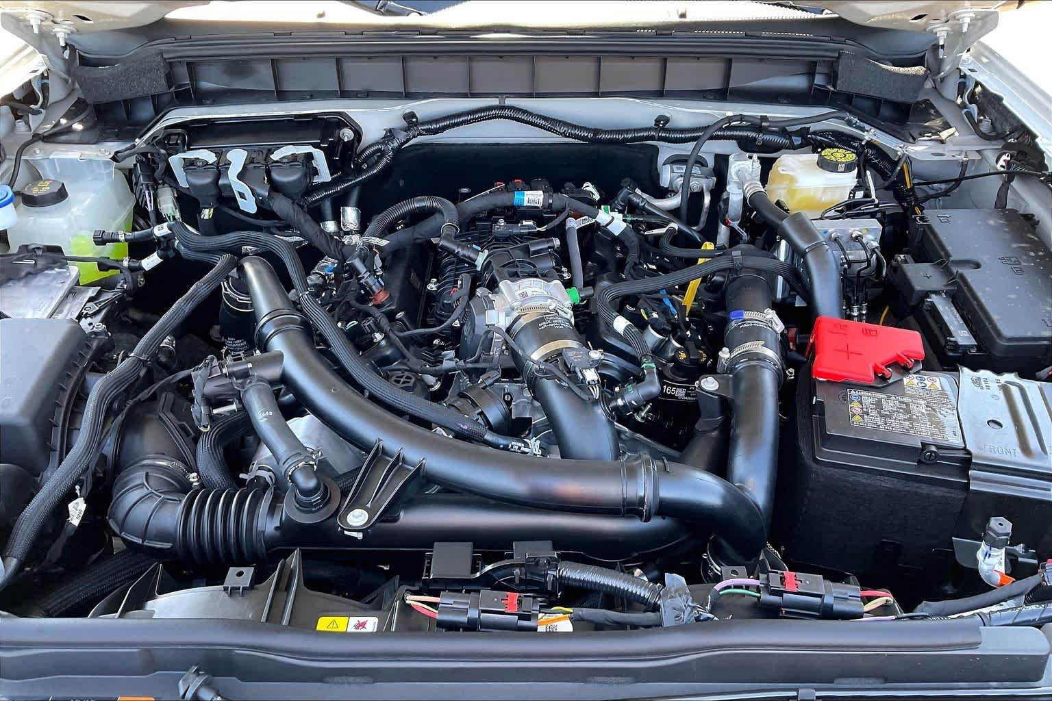 New 2026 Avalanche Gray Ford Badlands® image 16