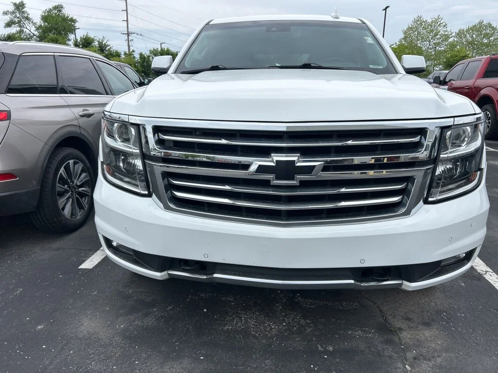 Used 2019 White Chevrolet LT image 2
