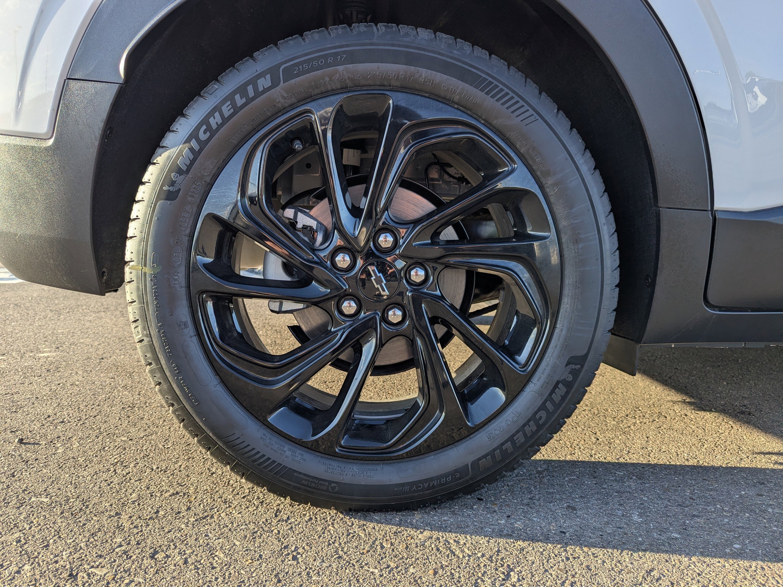 2027 Chevrolet Bolt RS - Photo 38