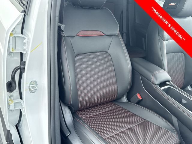 2025 Nissan Kicks SR AWD - Photo 30