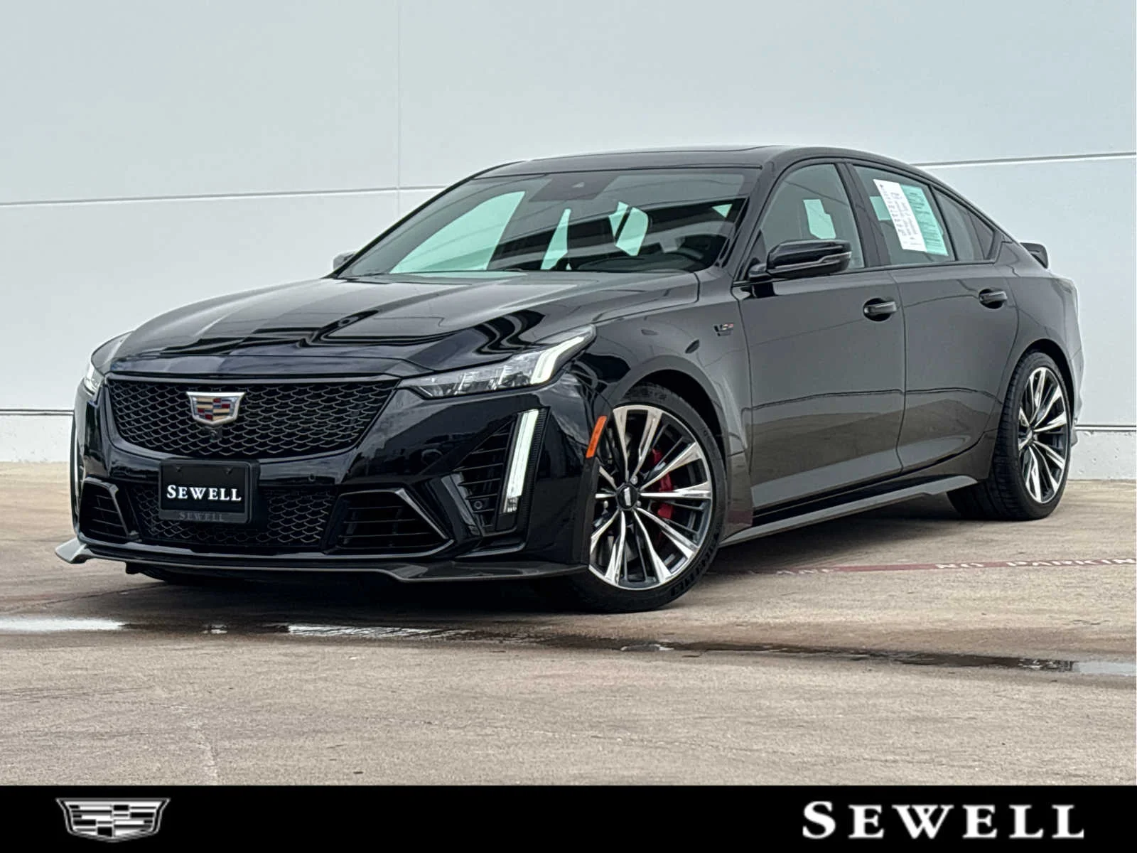 2024 Cadillac CT5 V-Series Blackwing's photo