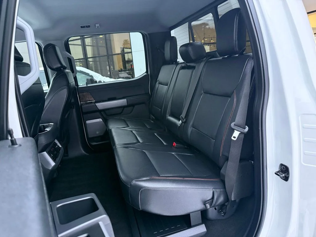 Used 2024 Star White Metallic Tri-Coat Ford Lariat image 33