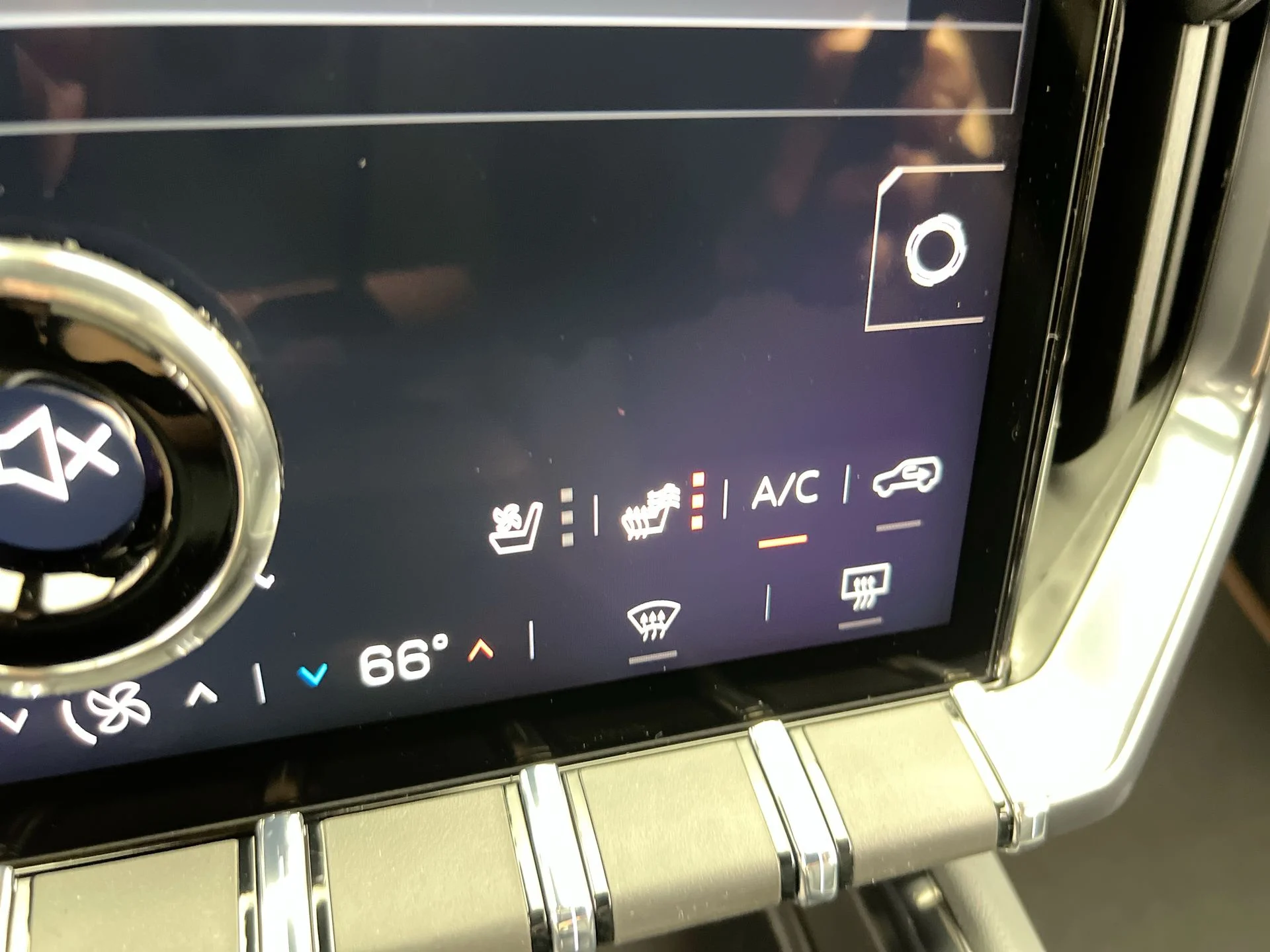2026 GMC Acadia AT4 - Photo 75