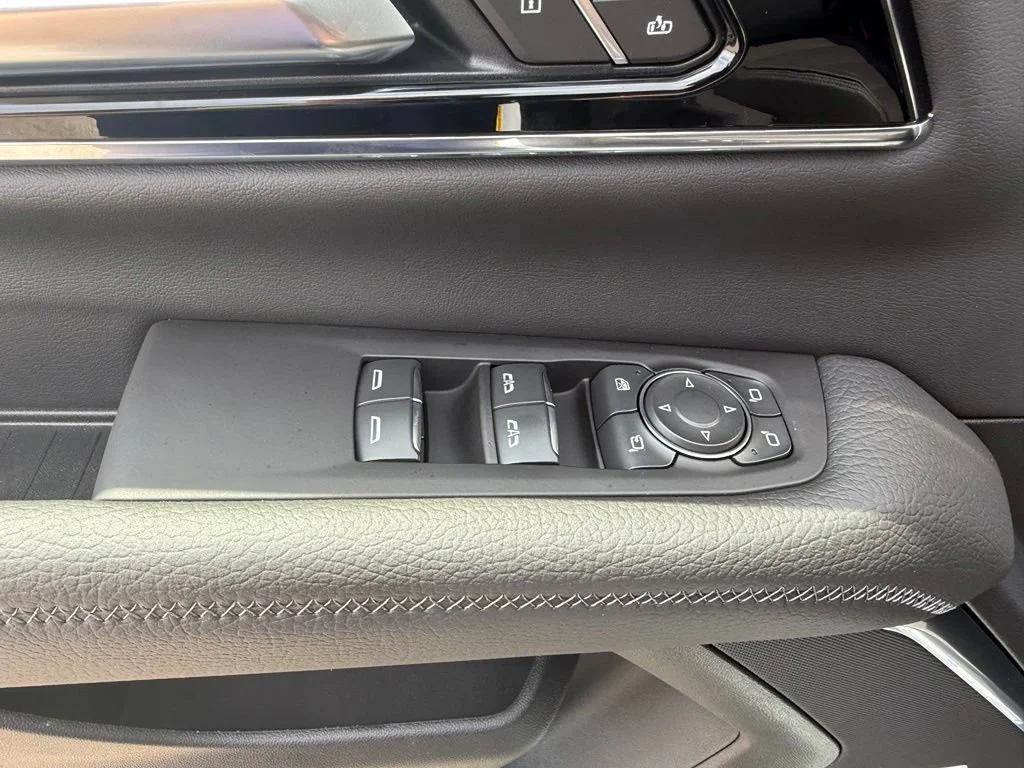 New 2026 Glacier White Tricoat GMC Denali image 32