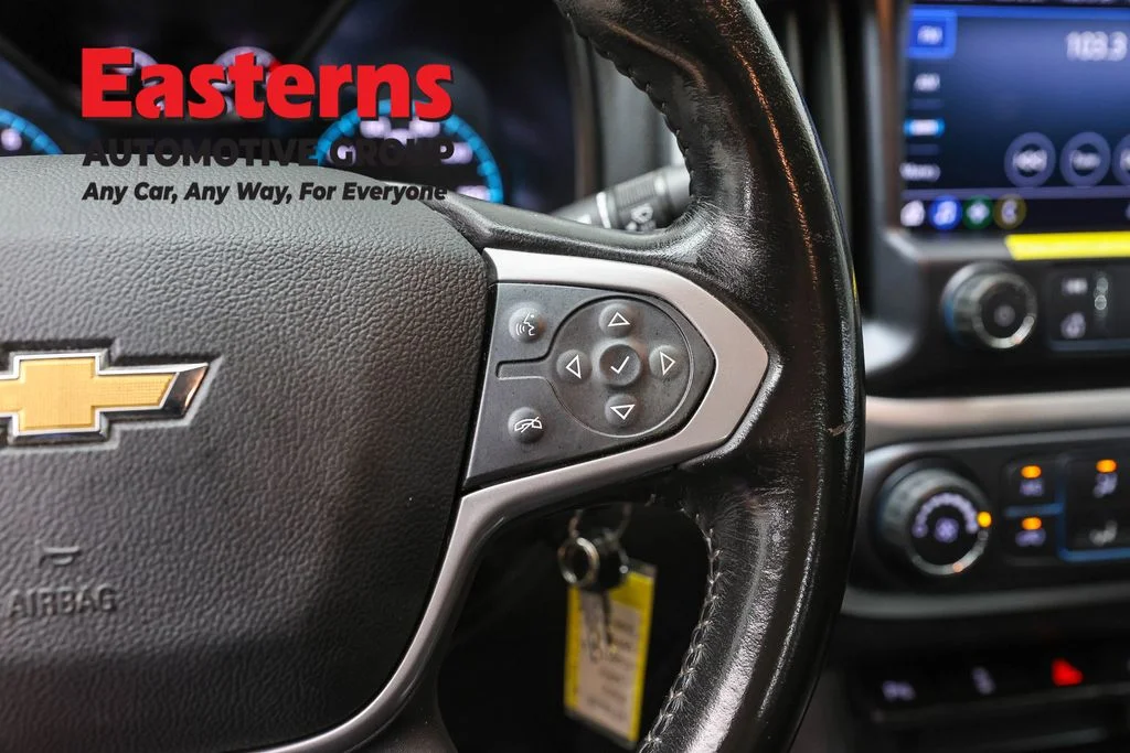 Used 2022 White Chevrolet LT image 15