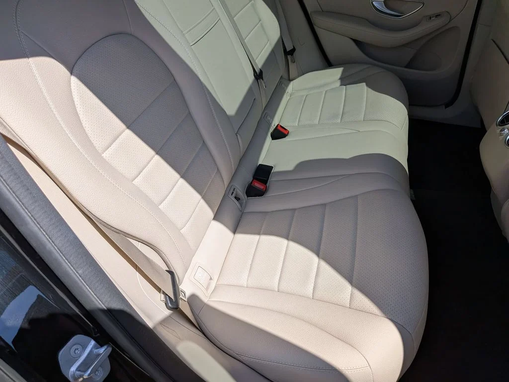 Used 2020 Black Mercedes-Benz GLC 300 image 31