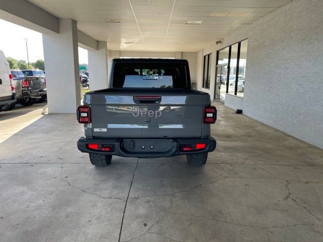 Used 2022 Gray Jeep Rubicon image 4