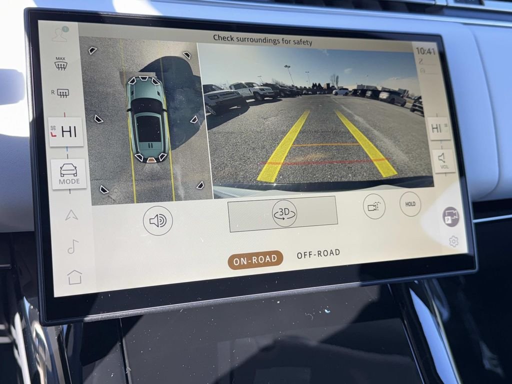 New 2026 Giola Green Land Rover Dynamic SE image 4