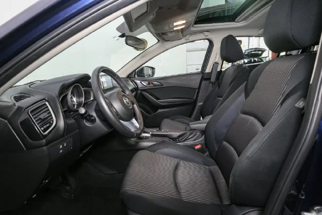 Used 2015 Blue Mazda i Touring image 36