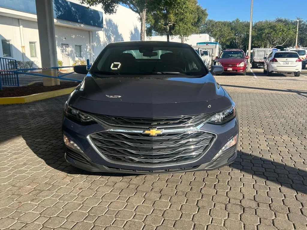 Used 2025 Black Chevrolet LT image 7