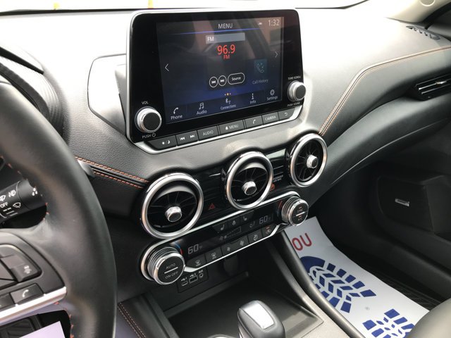 Certified Used 2023 Gun Metallic Nissan SR image 17