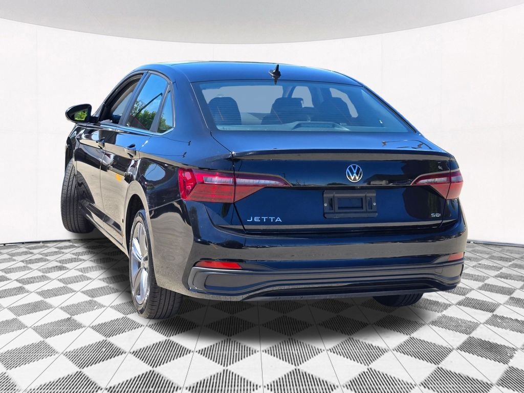 2024 Volkswagen Jetta SE - Photo 18