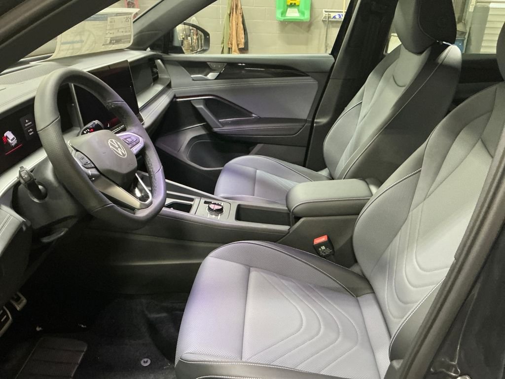 New 2026 Black Volkswagen 2.0T SE R-Line Black image 9