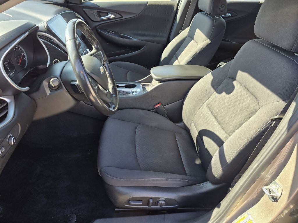 2022 Chevrolet Malibu RS - Photo 26