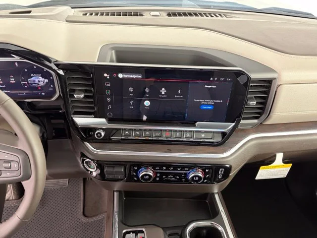 2026 GMC Sierra 1500 SLT - Photo 24