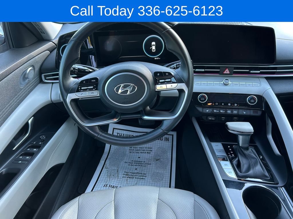 Used 2022 Gray Hyundai Limited image 12