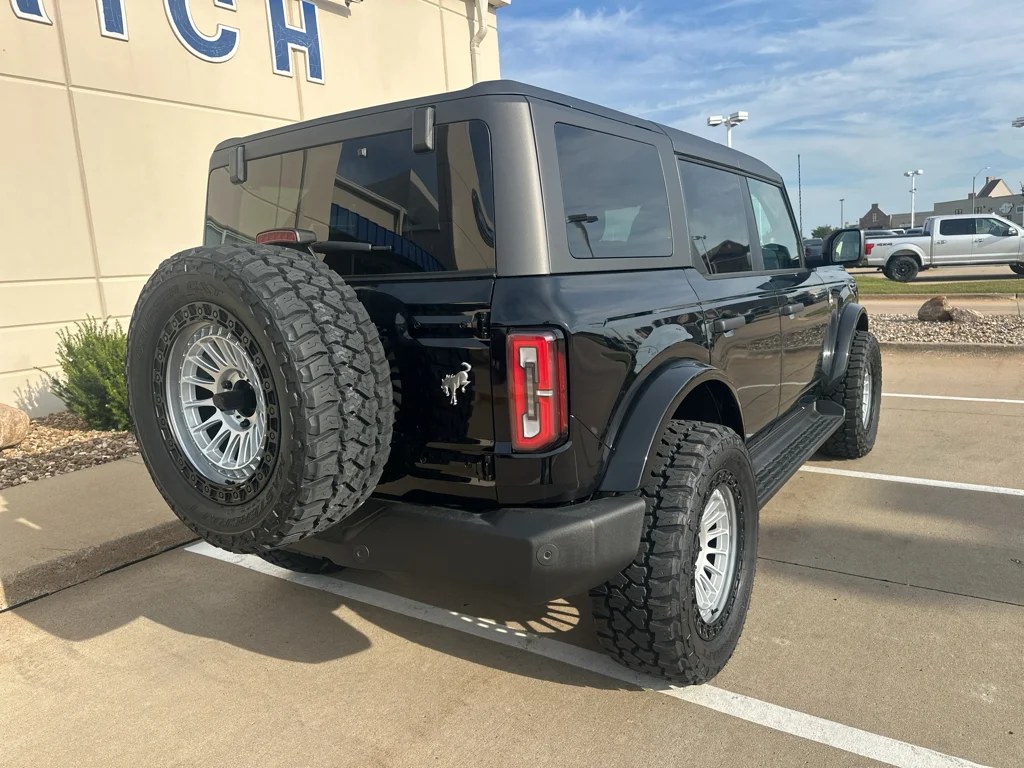 New 2026 Shadow Black Ford Outer Banks® image 11