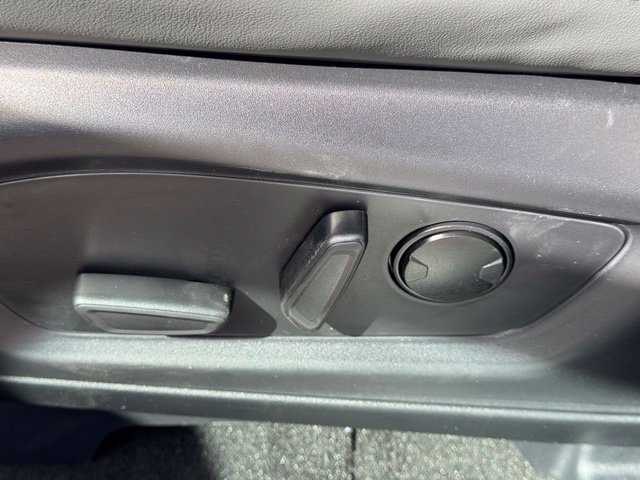 New 2027 Avalanche Gray Ford Active image 14