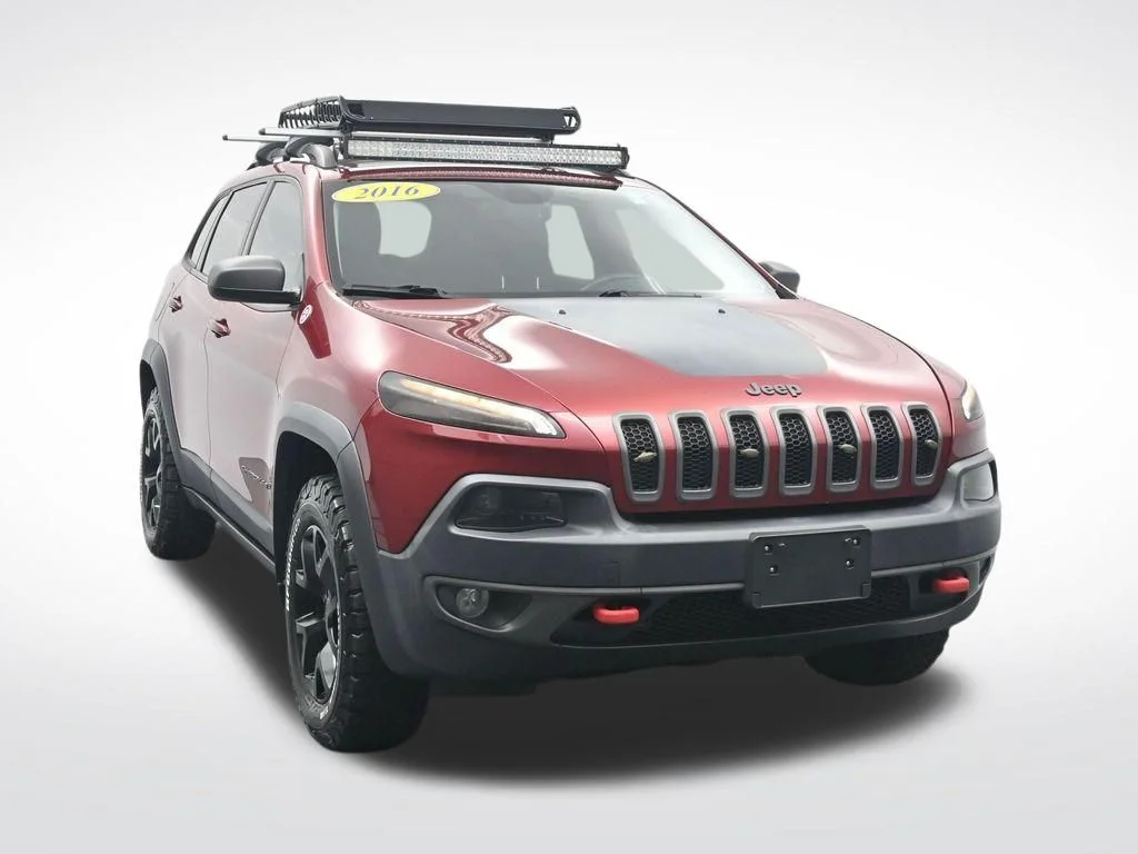 Used 2016 Deep Cherry Red Crystal Pearlcoat Jeep Trailhawk image 3