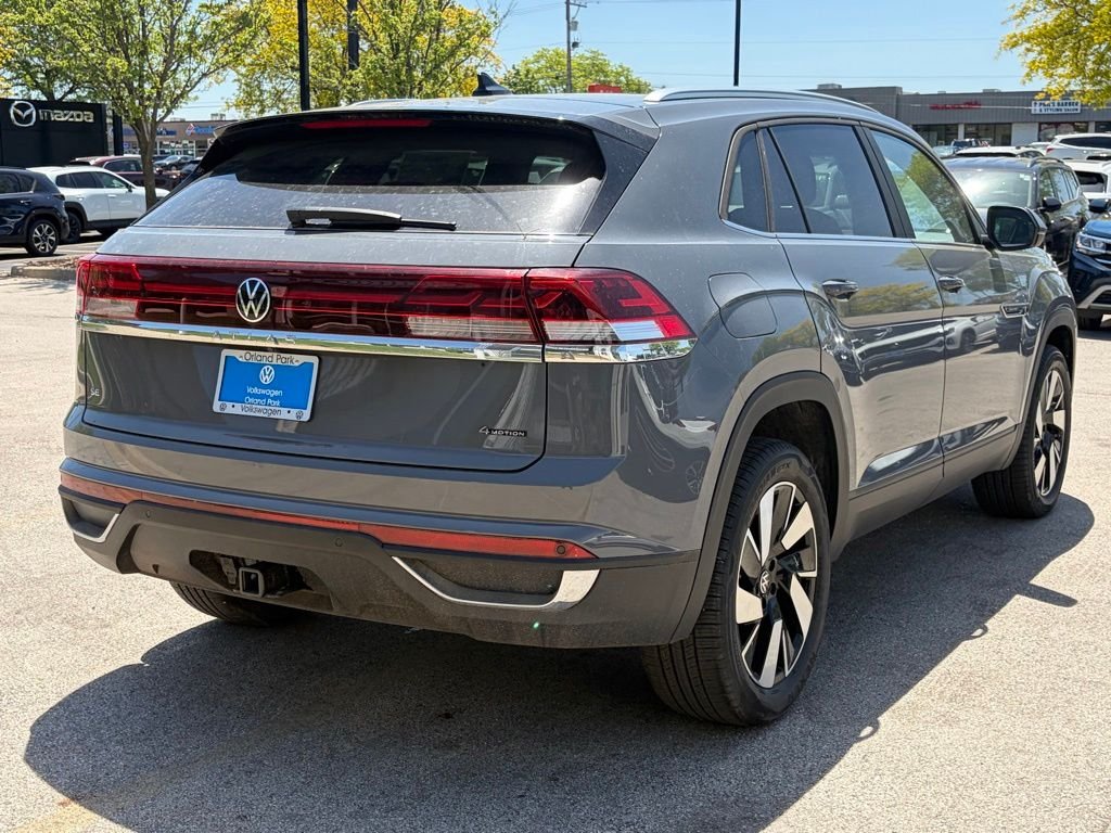 New 2026 Pure Gray Volkswagen 2.0T SE w/Technology image 7