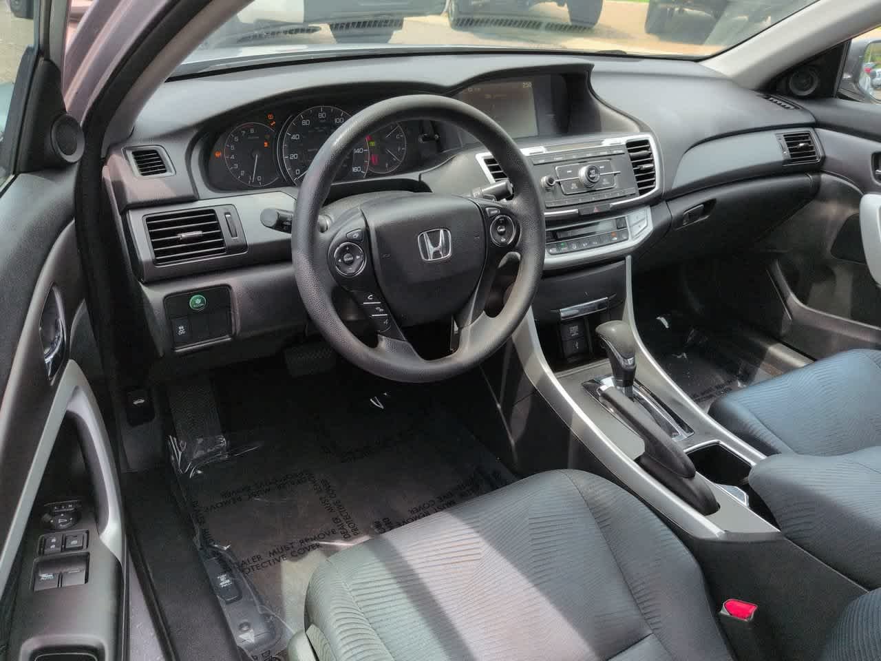Used 2014  Honda LX-S image 14