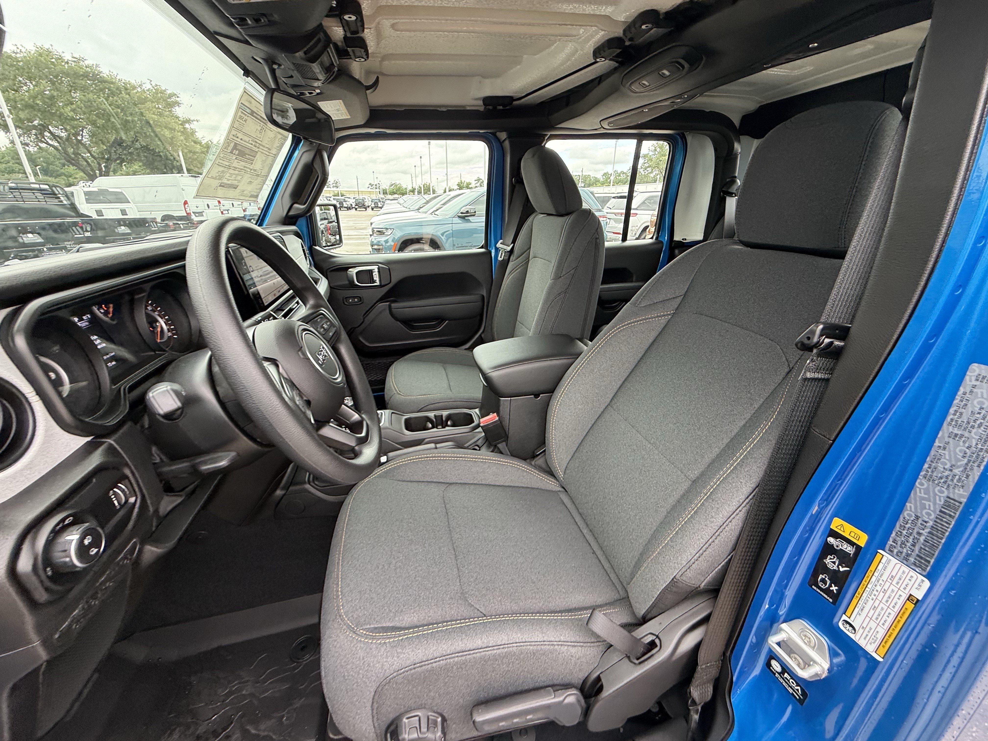 New 2026 Hydro Blue Pearl-Coat Exterior Paint Jeep Sport image 16